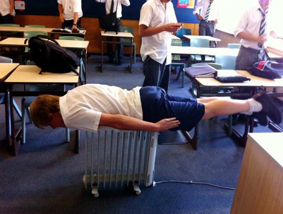 planking craze australia. __police planking